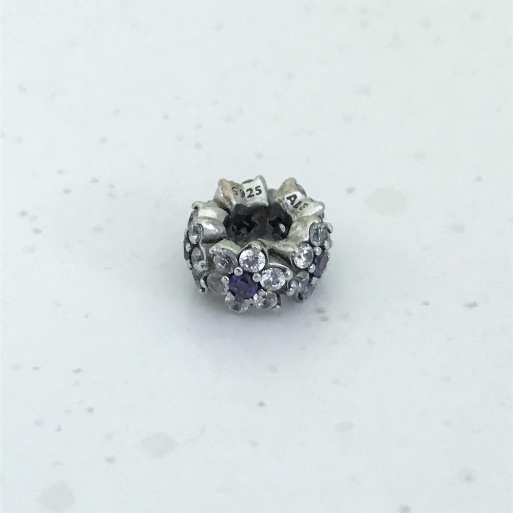 Pandora flower spacer bead (authentic)